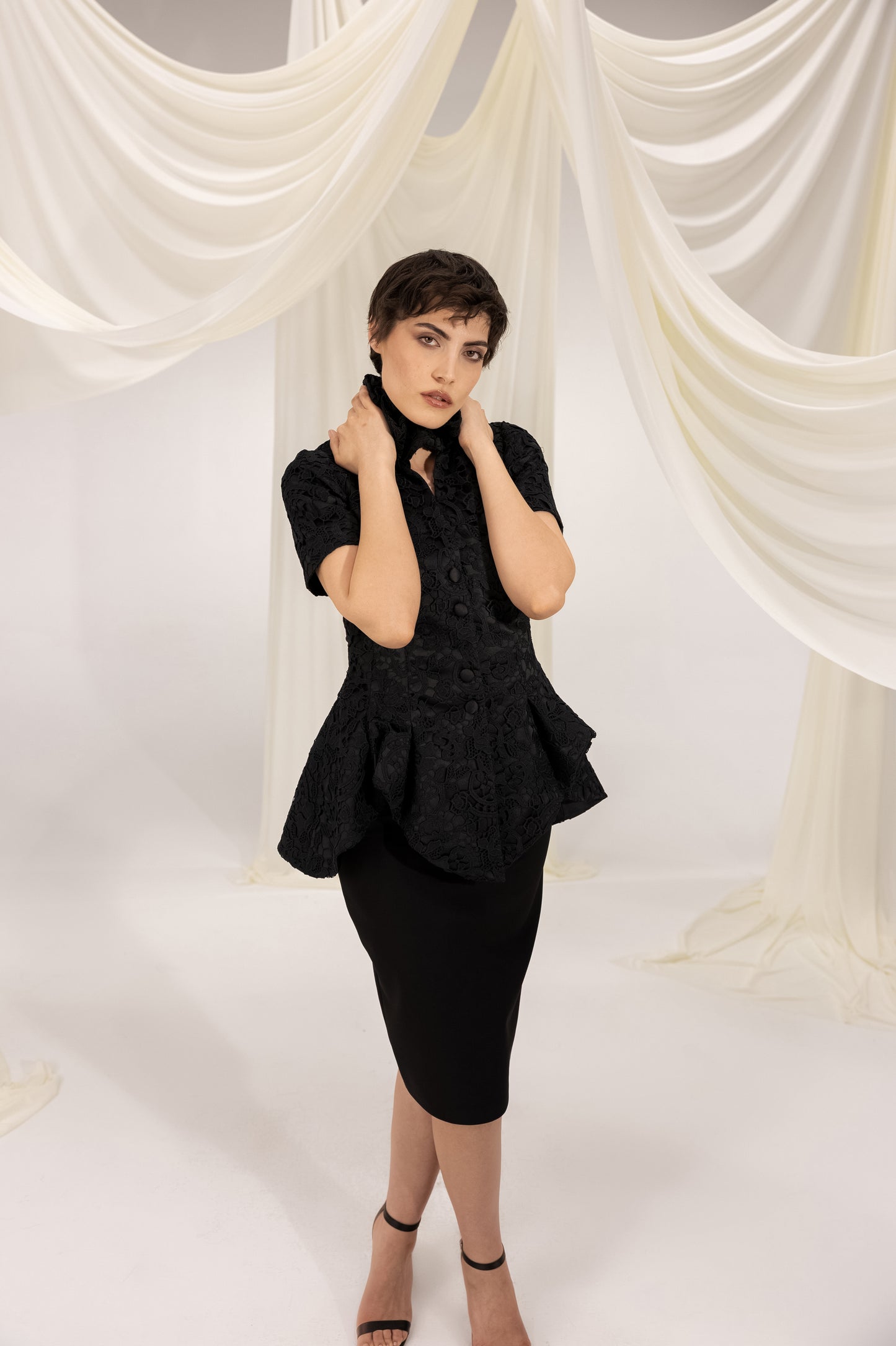 BERLIN BLACK MIDI SKIRT