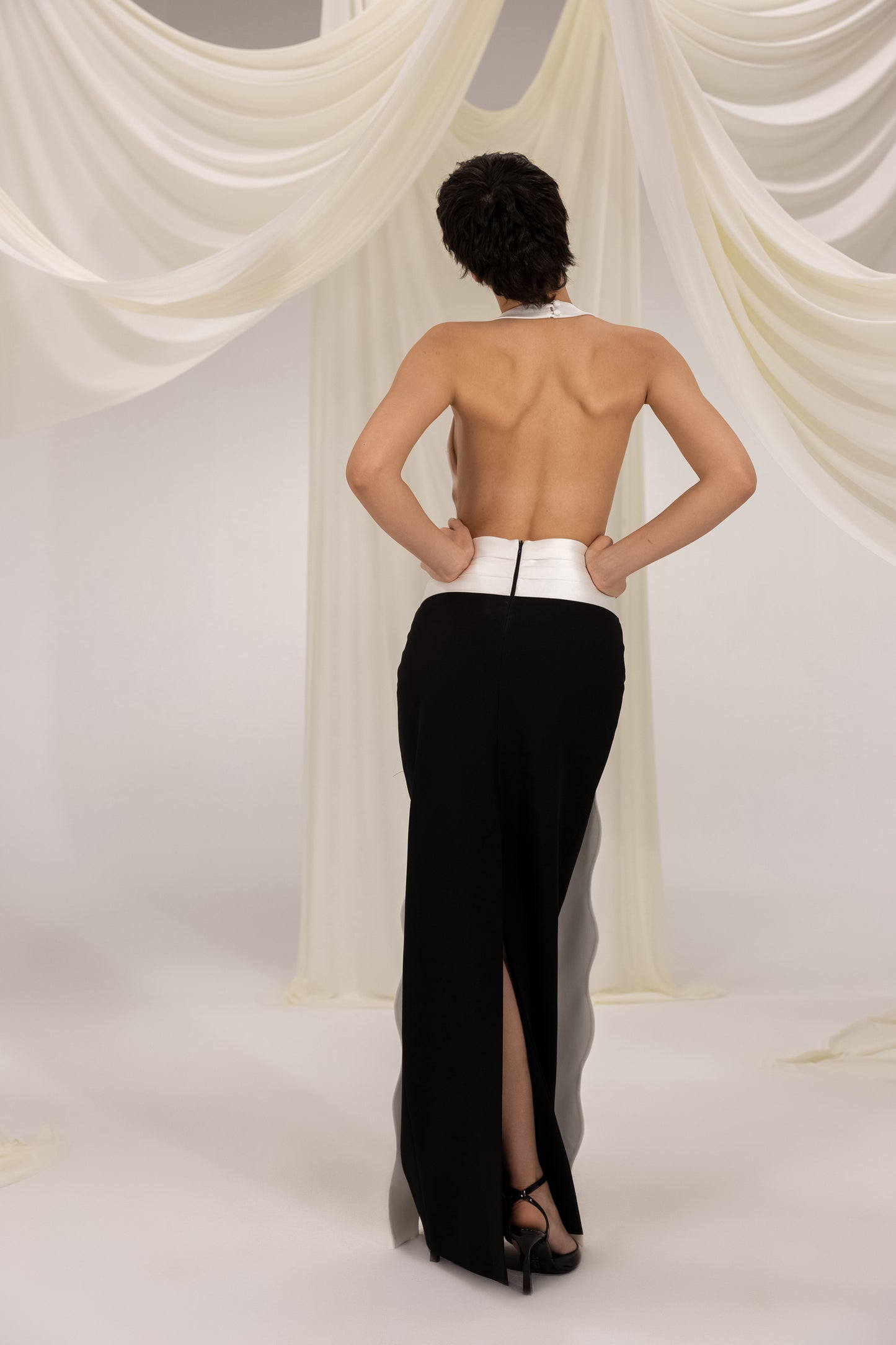 ESMERALDA BLACK & WHITE MAXI DRESS