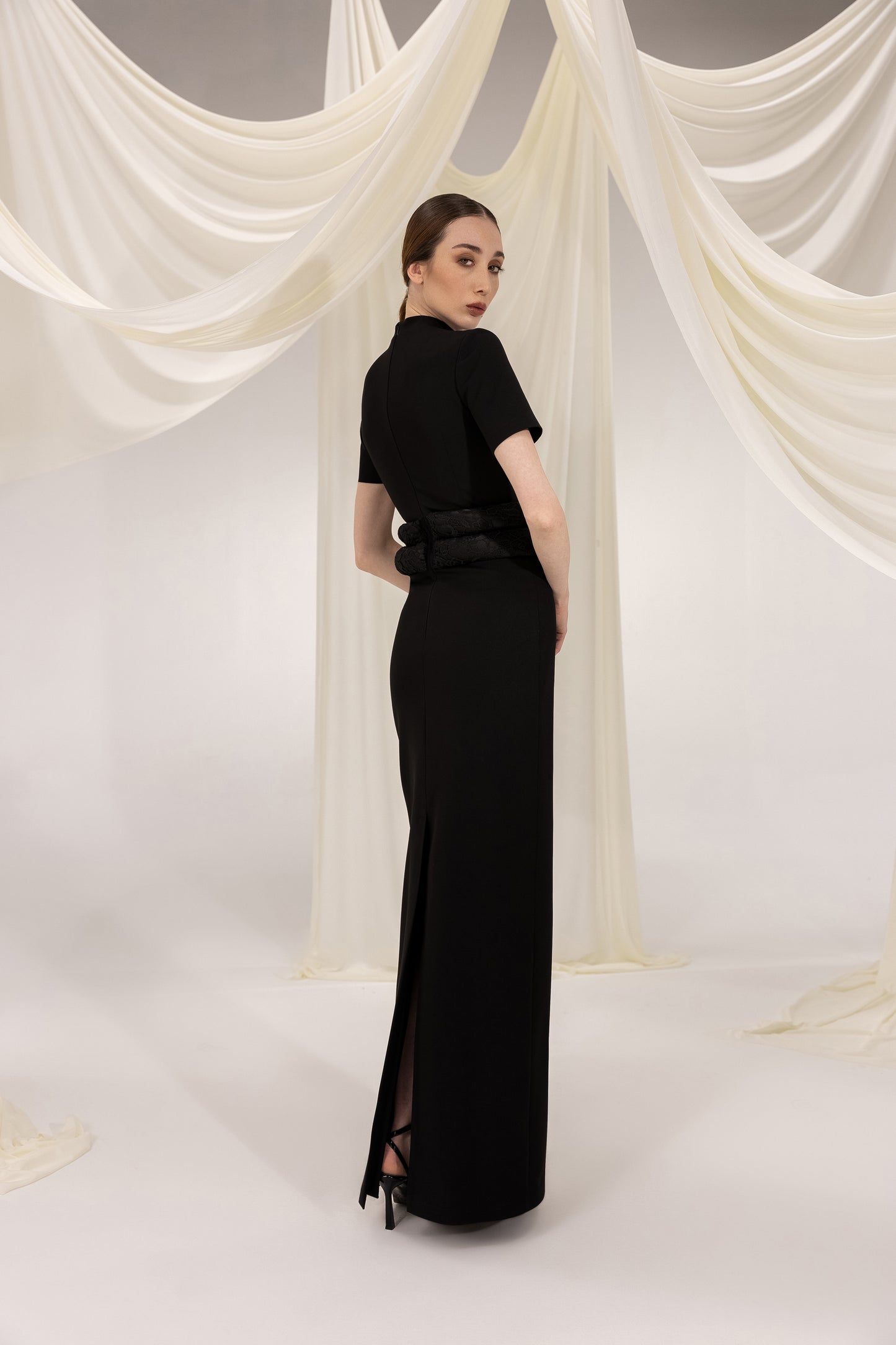 YASMIN BLACK MAXI DRESS
