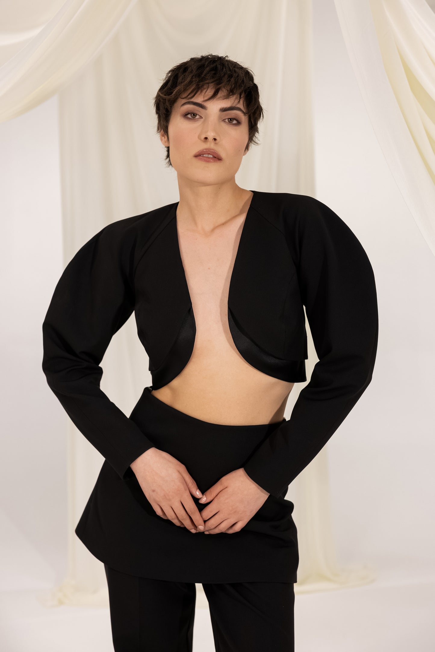 MATHILDA BLACK JACKET