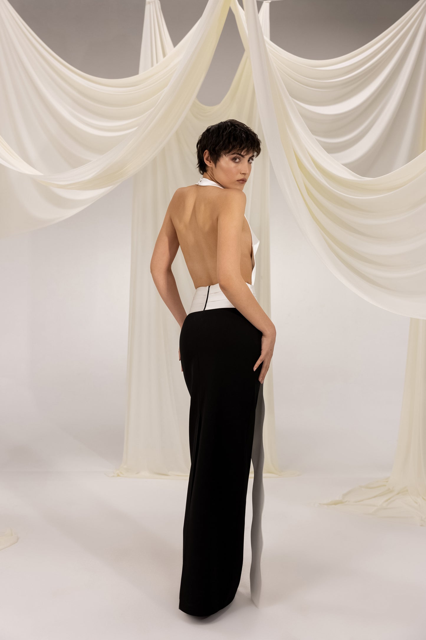ESMERALDA BLACK & WHITE MAXI DRESS