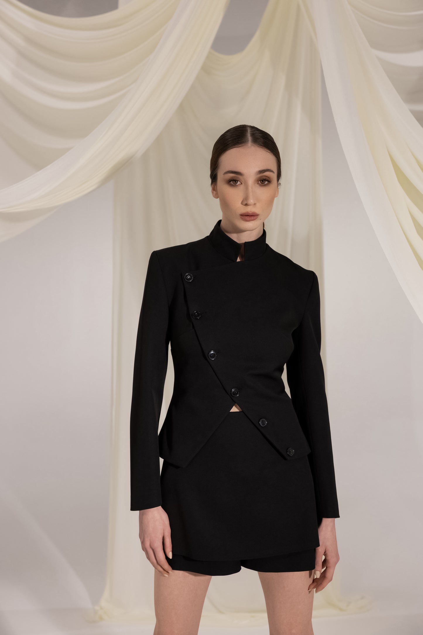 DOROTHA BLACK JACKET