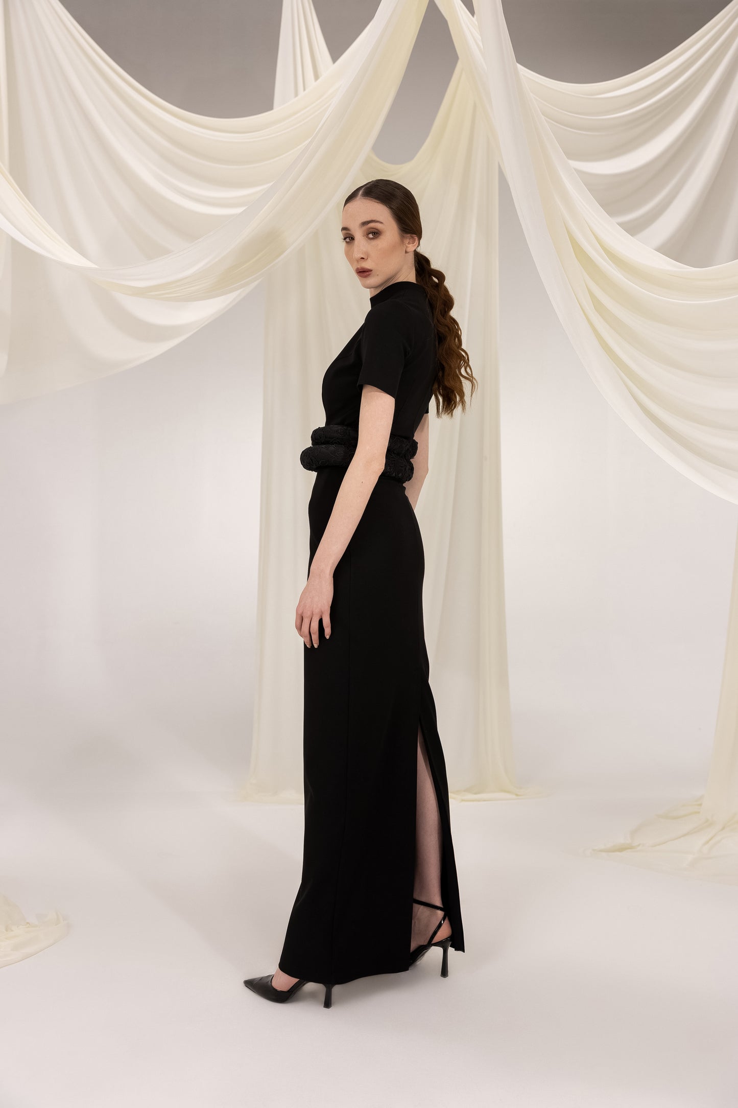 YASMIN BLACK MAXI DRESS