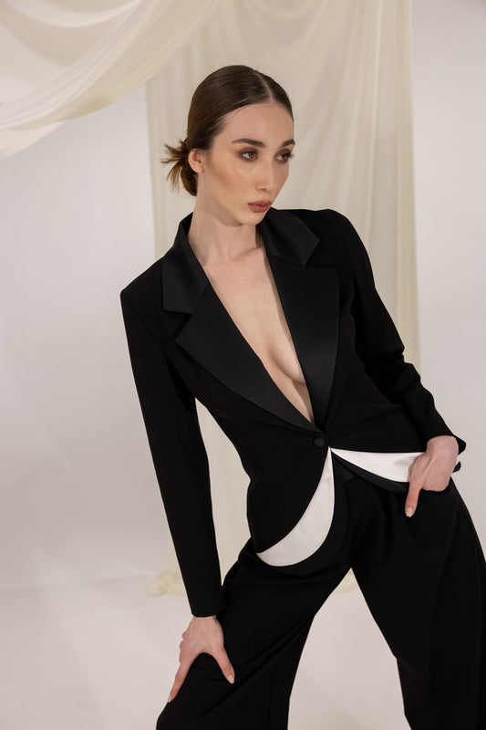 RIVA BLACK & WHITE BLAZER
